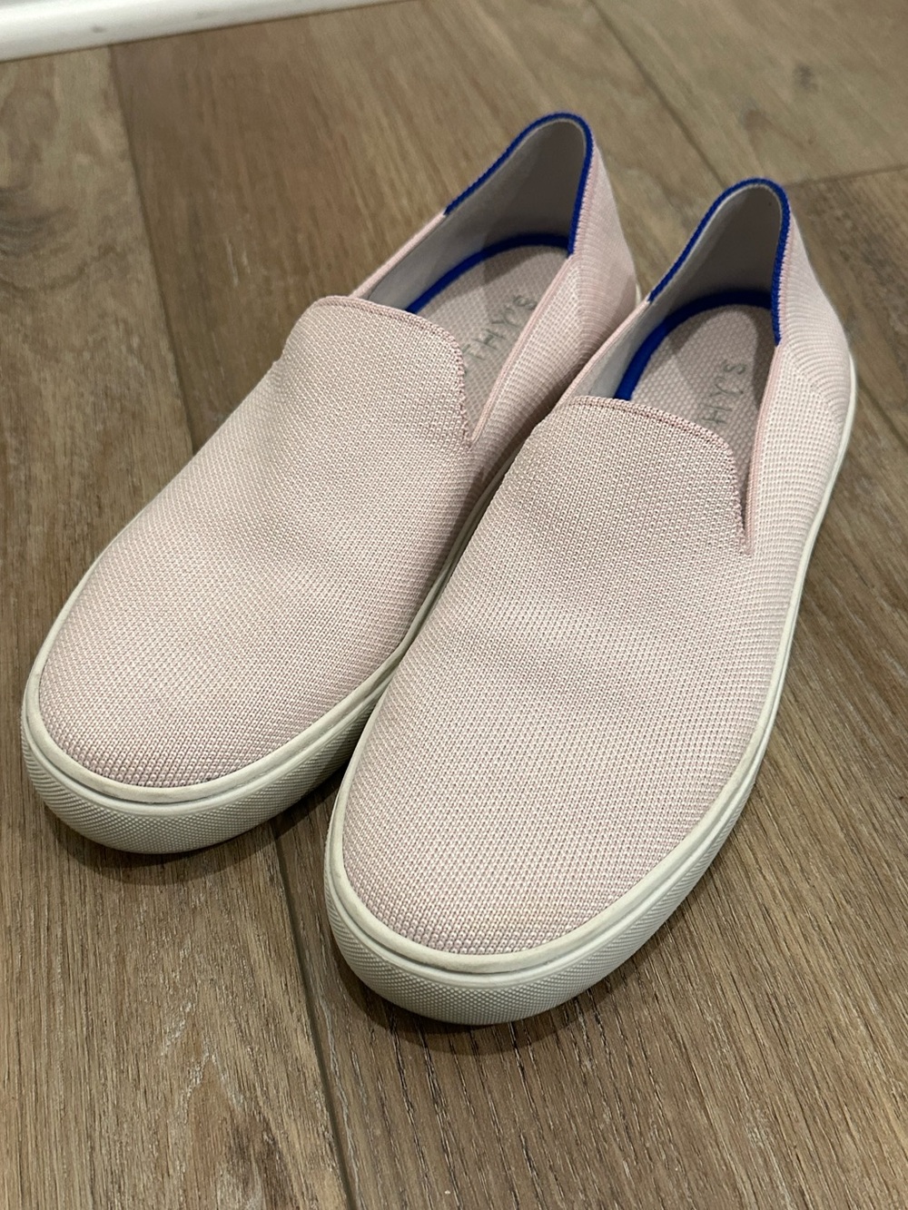 Rothy’s The Original Sneaker in Soft Pink! Size 9. Machine Washable!